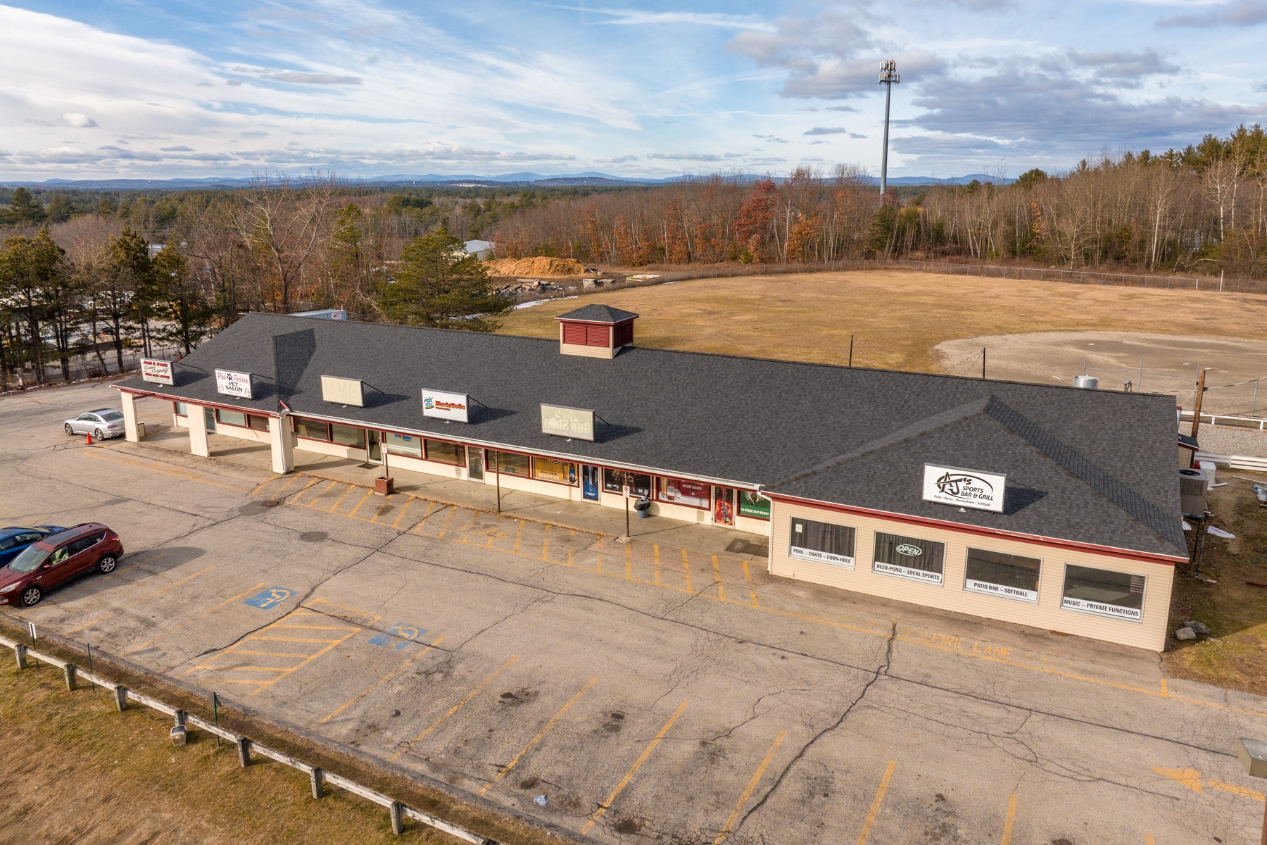 11 Tracy Ln, Hudson, NH for Sale