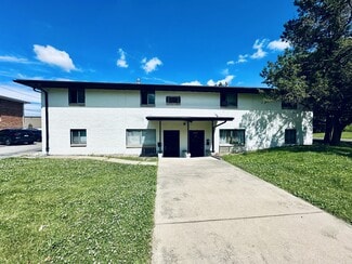 Peoria, IL Apartments - 2613 W Wardcliffe Dr Peoria, IL Apartments - 2613 W Wardcliffe Dr