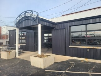 Canton, IL Bar - 68 E Elm St