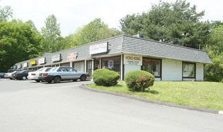 Milford, CT Retail - 16 Red Bush Ln