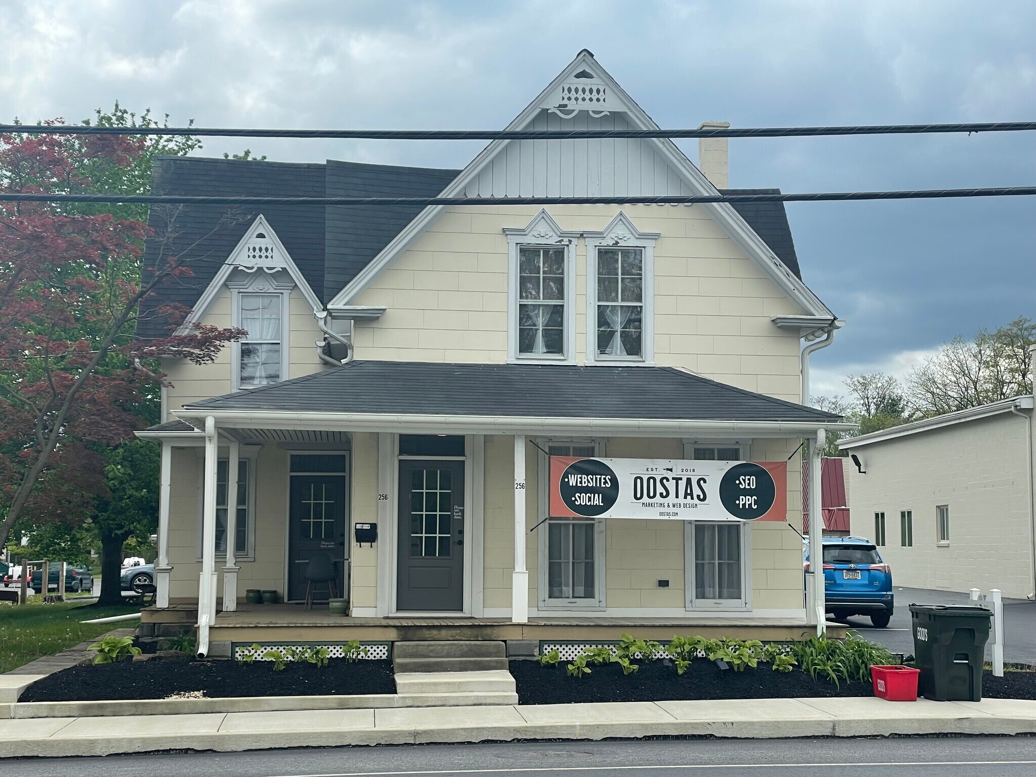 256 W Main St Leola, PA 17540 Office Property for Lease on