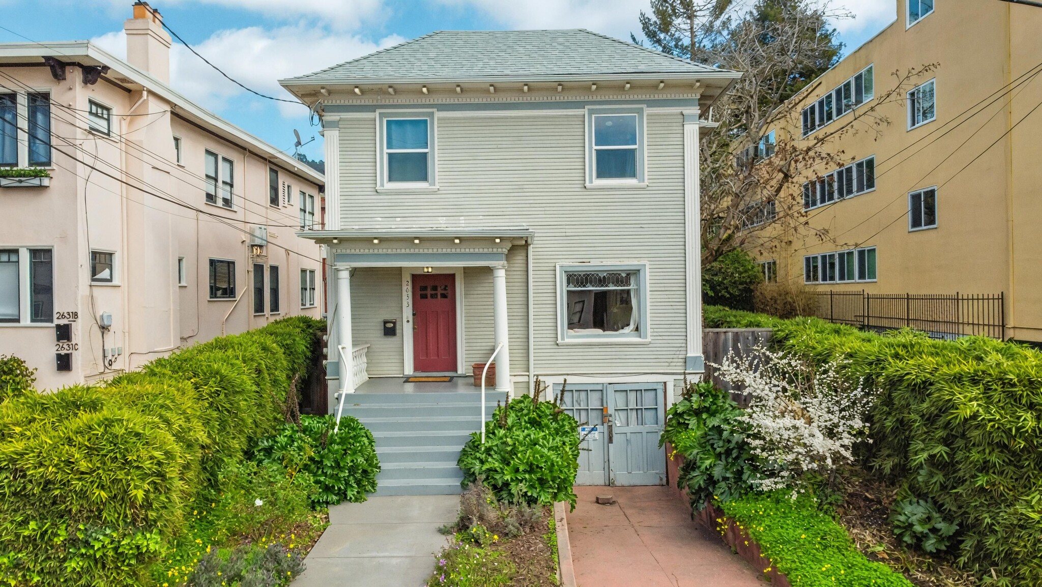 2633 Regent St, Berkeley, CA for Sale