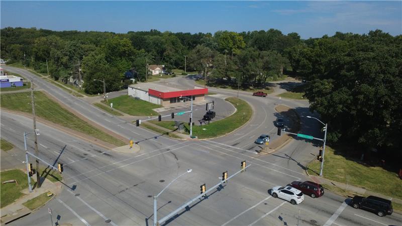 4700 Parallel Pky, Kansas City, KS for Sale