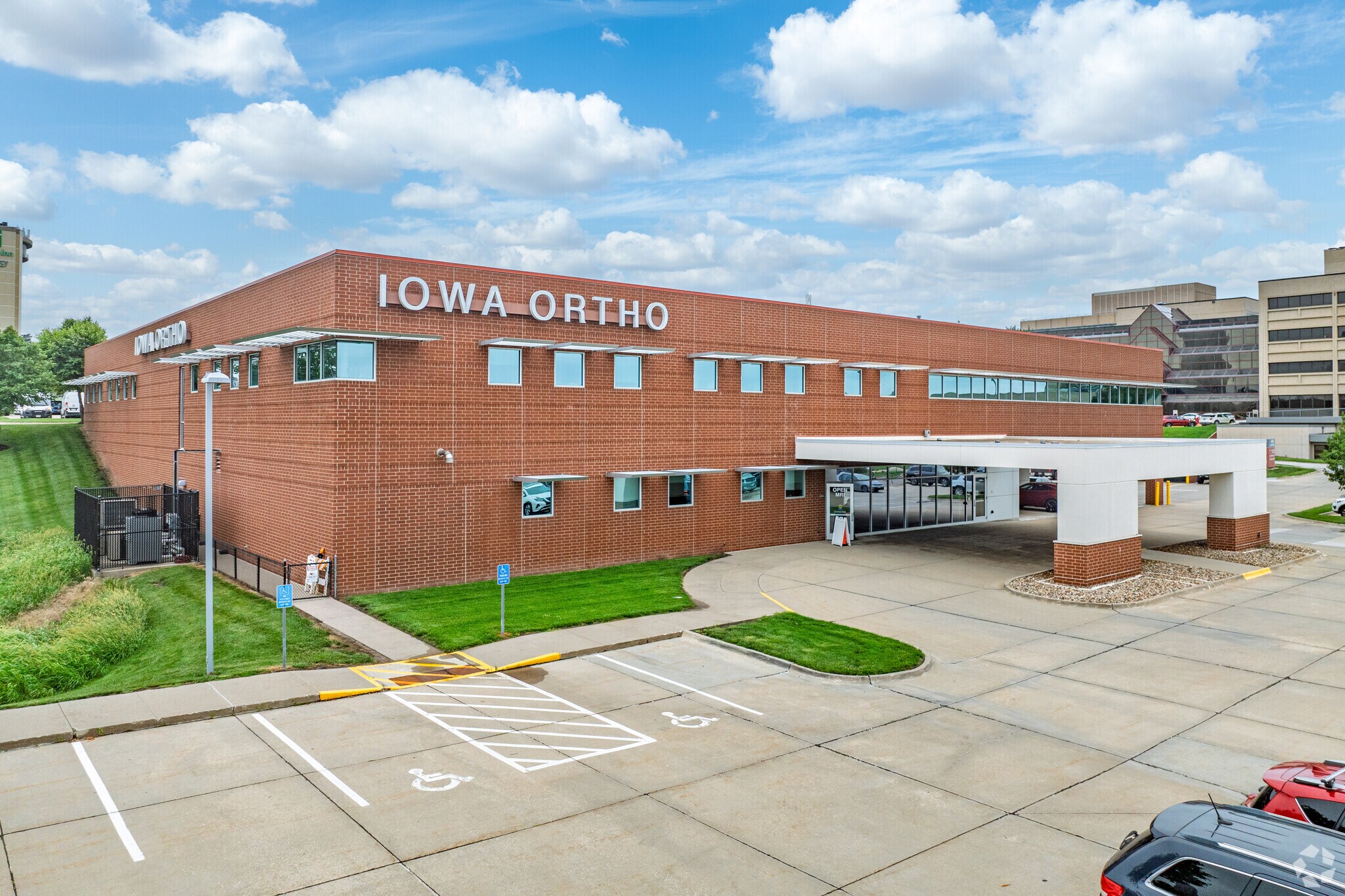 450 Laurel St, Des Moines, IA for Rent