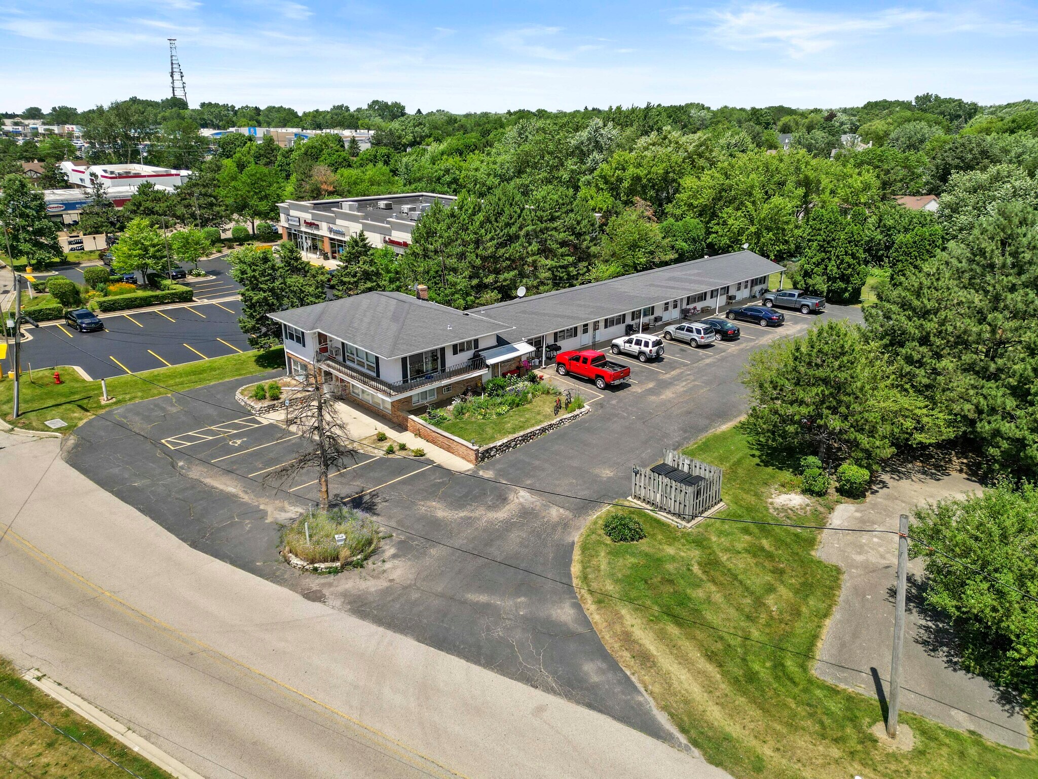 898 S Rand Rd, Lake Zurich, IL for Sale