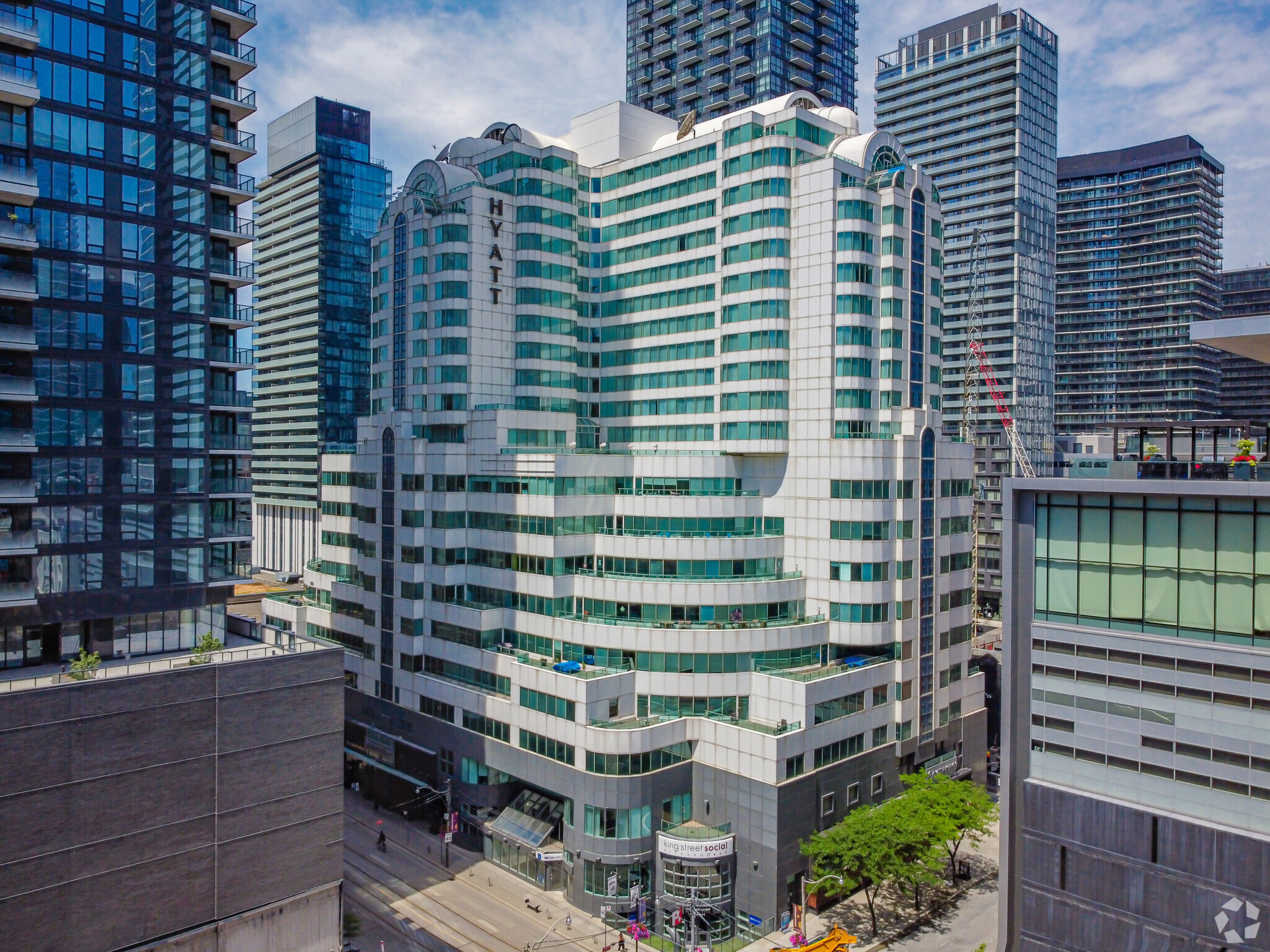 370 King St W, Toronto, ON for Rent