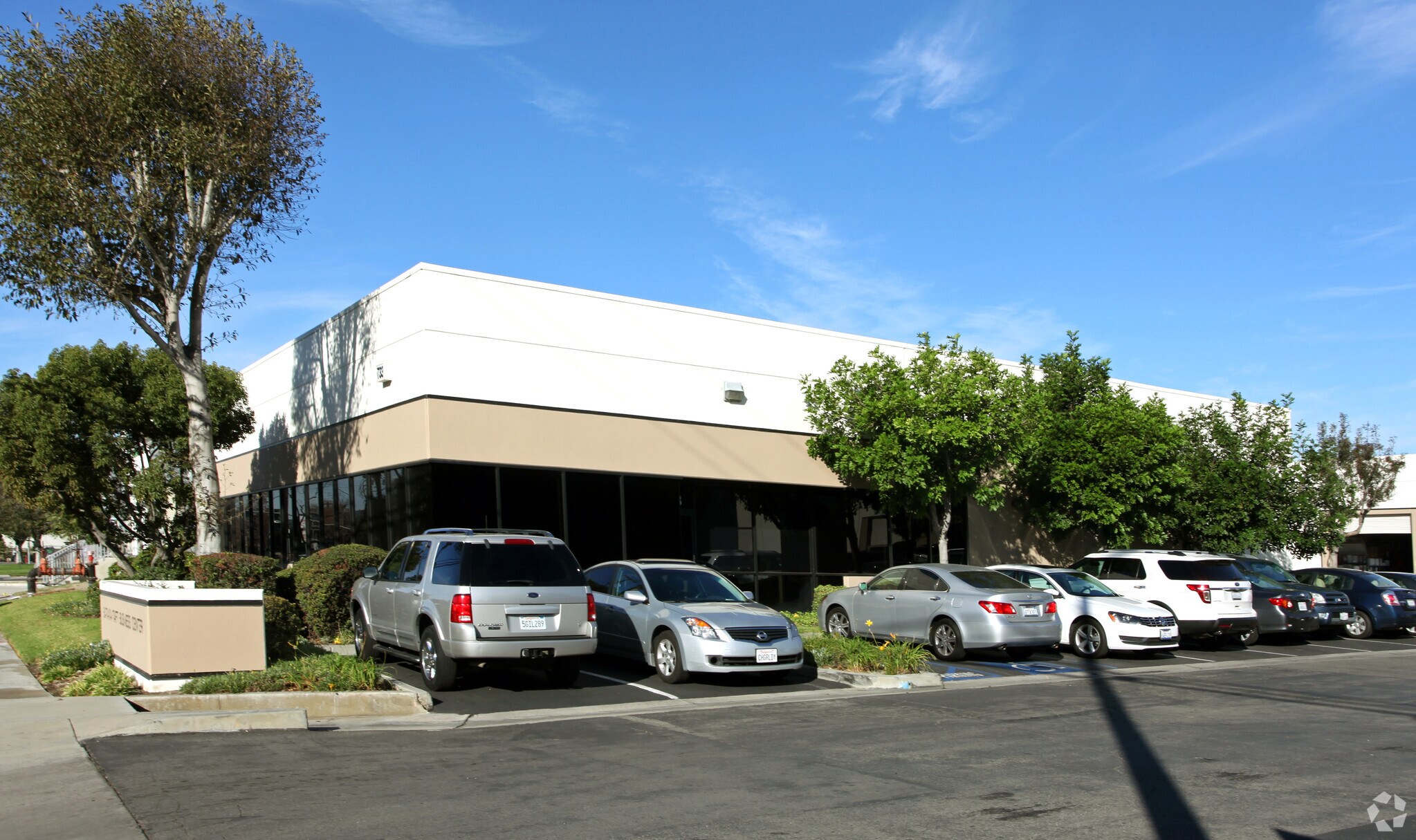 733 W Taft Ave Orange, CA 92865 Flex Property for Sale on