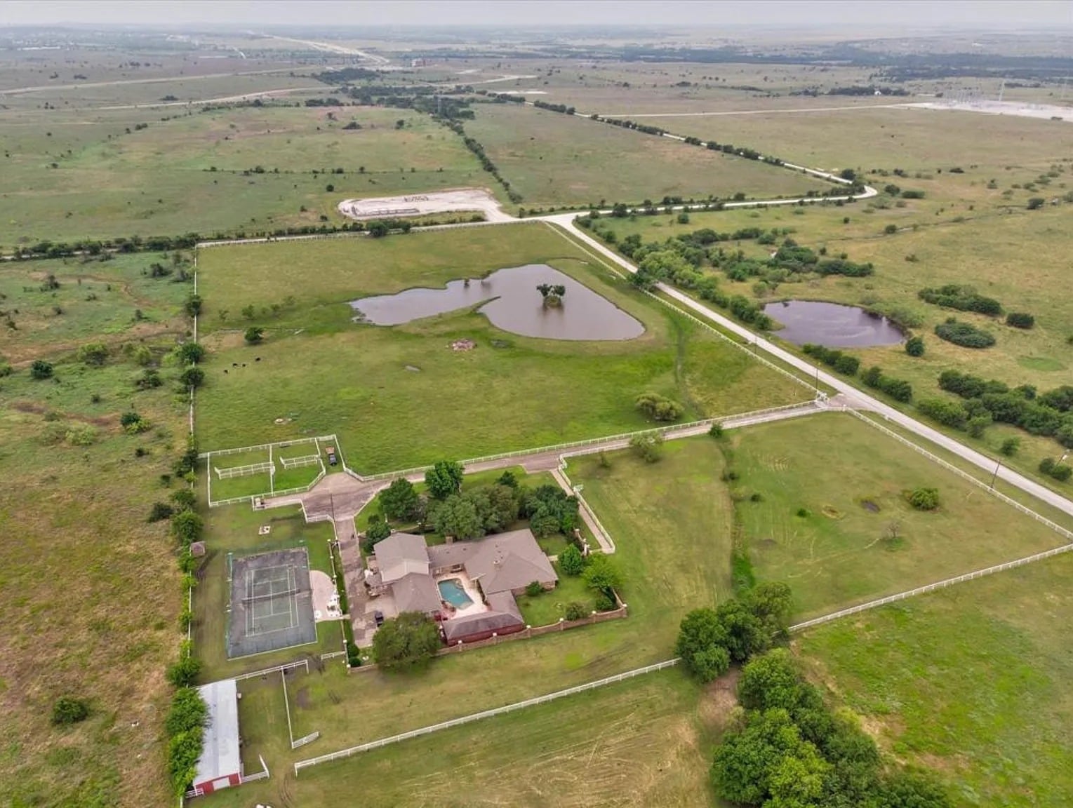 9905 Old Granbury Rd, Crowley, TX for Sale