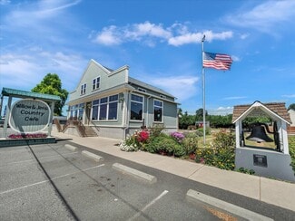 Stanwood, WA Restaurant - 1421 Pioneer Hwy