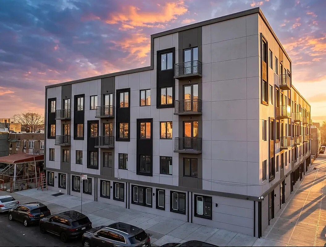 128 Livonia Ave, Brooklyn, NY for Rent