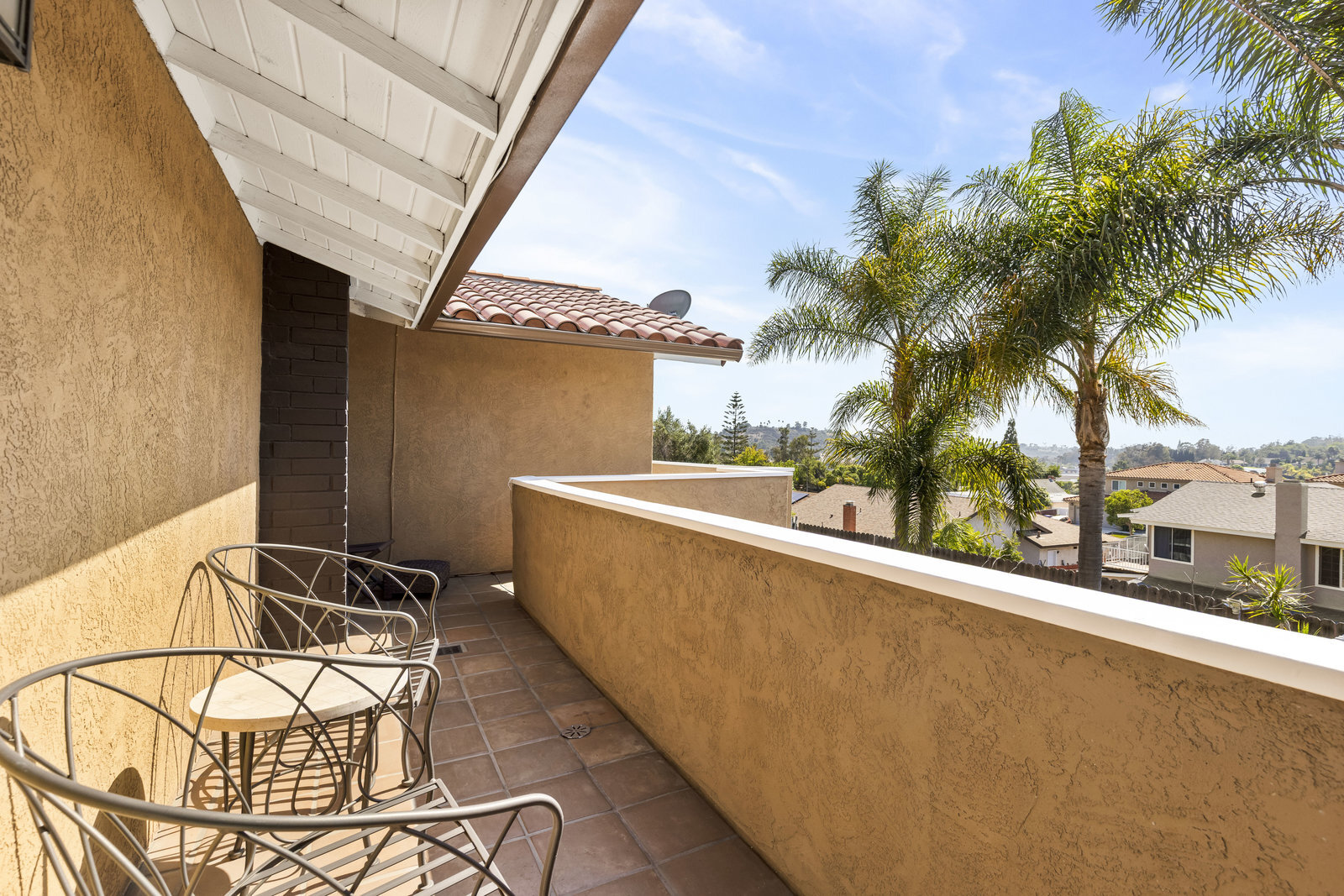 1909 Cheyenne Cir, Oceanside, CA for Sale