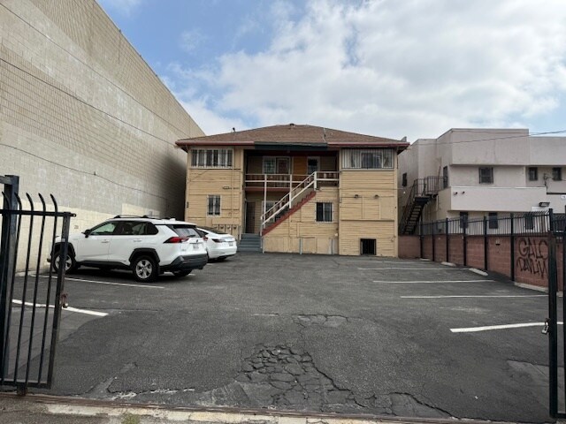 809-811 S Vermont Ave, Los Angeles, CA for Sale