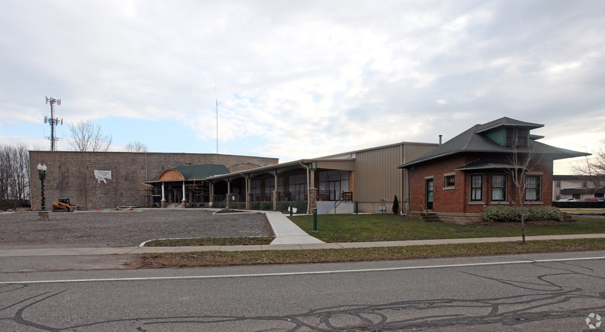 638 Lake St, Wilson, NY for Sale