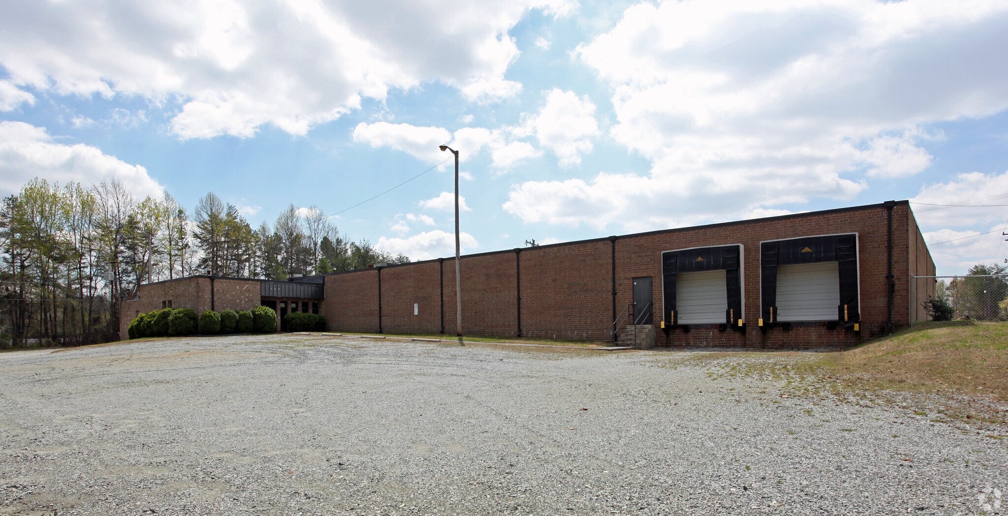 400 Mandustry St, High Point, NC for Rent