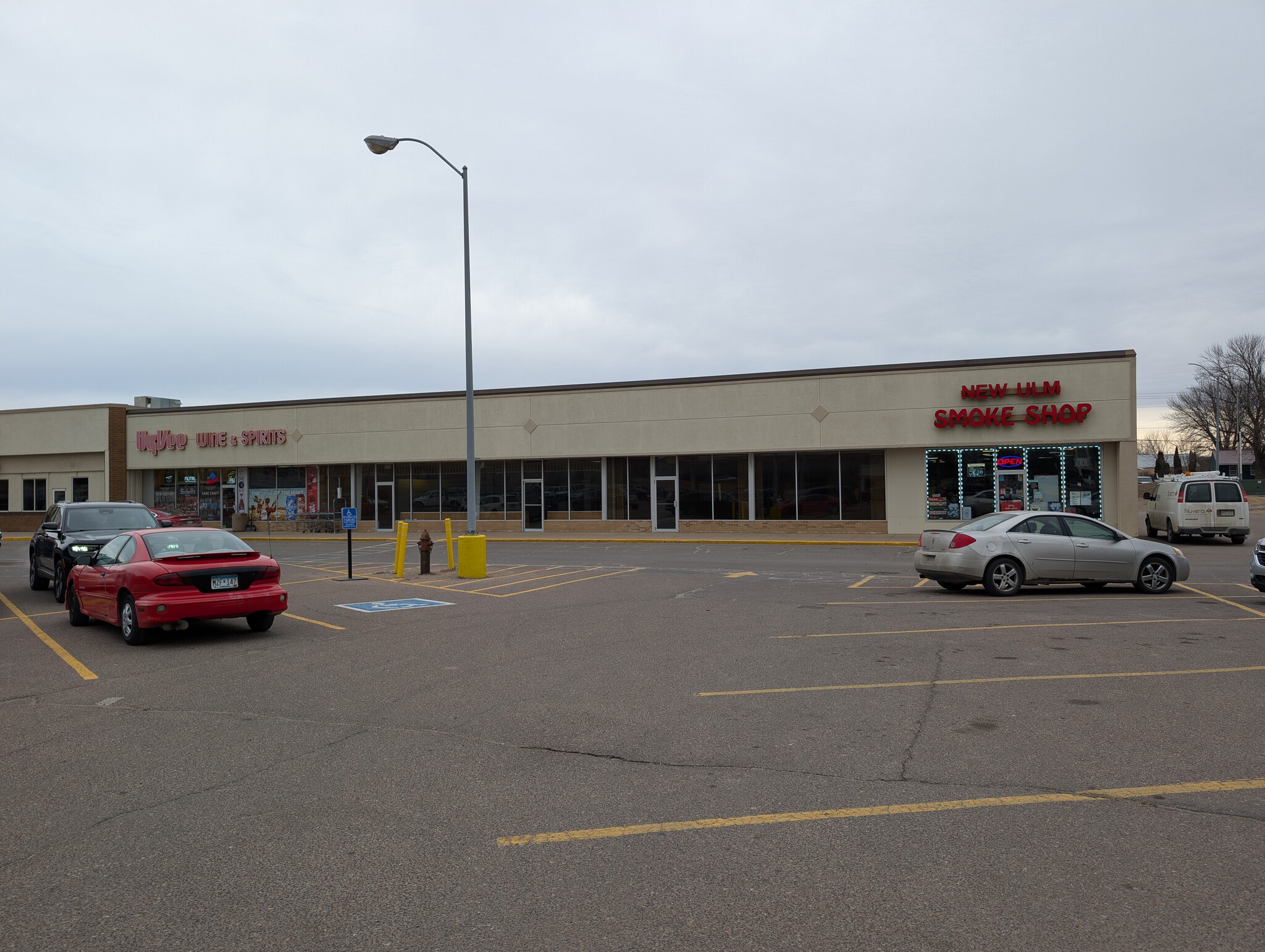2015 S Broadway St, New Ulm, MN for Rent