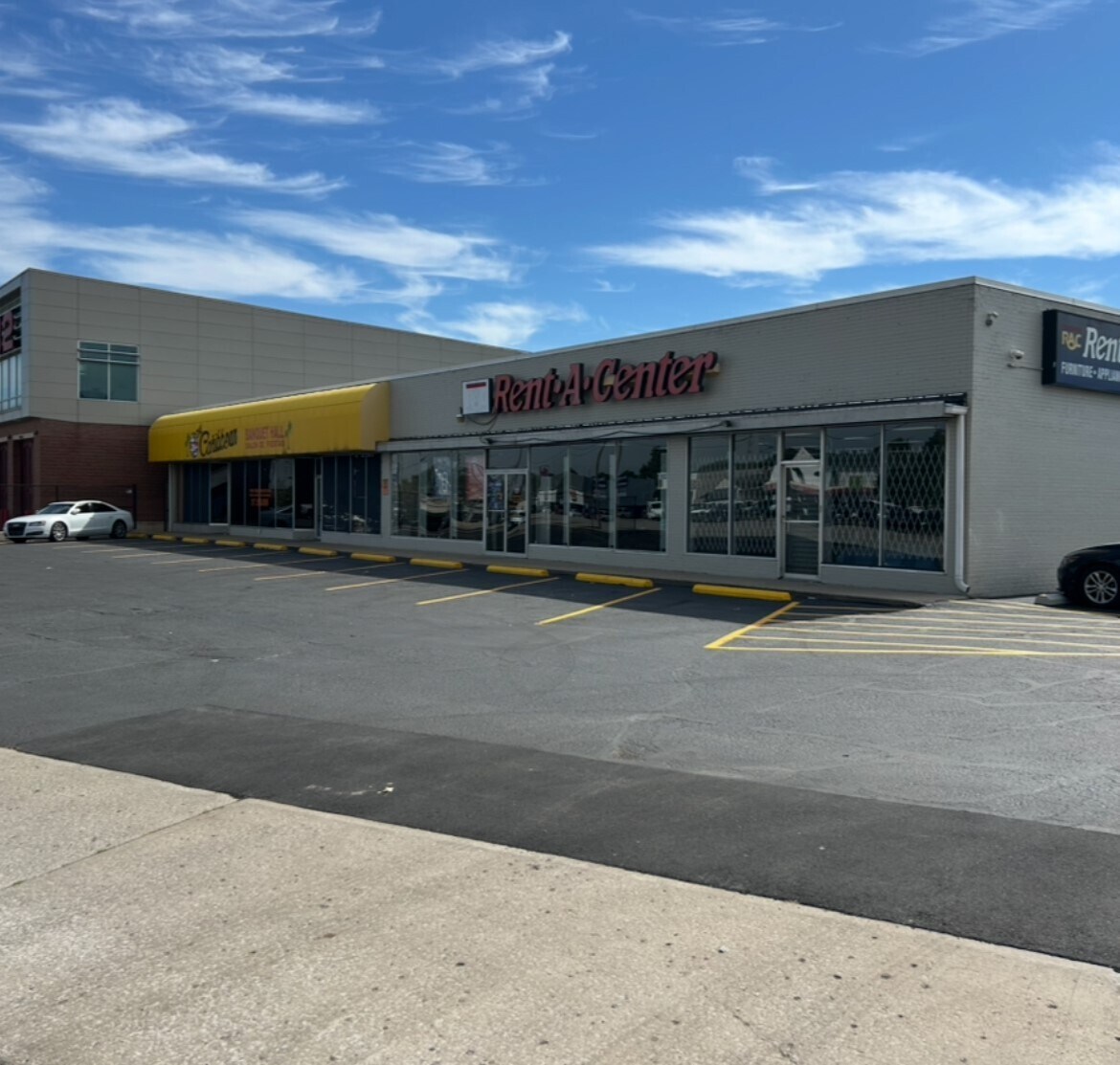 5411 W Washington St, Indianapolis, IN for Rent