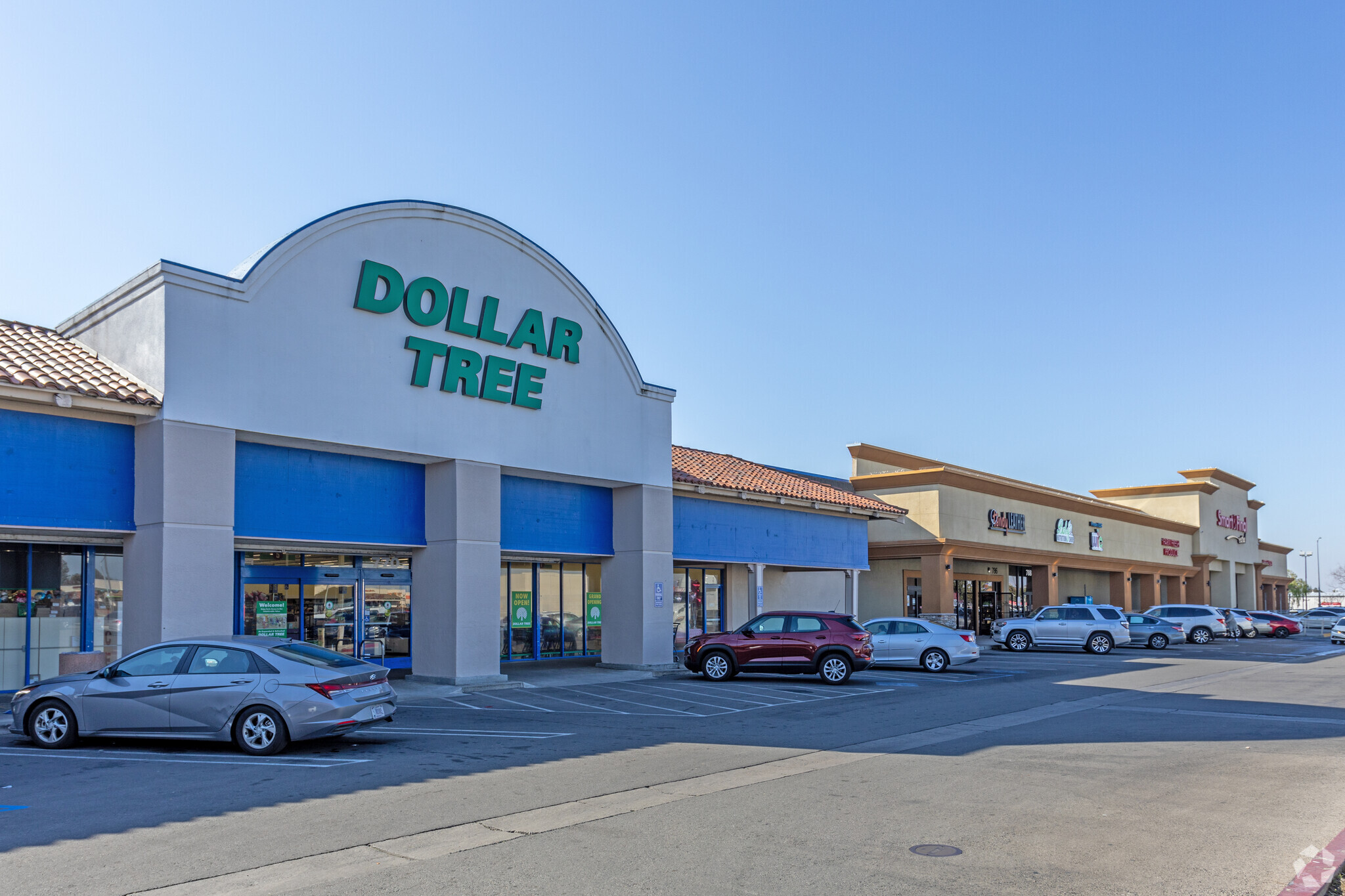 770-790 W Shaw Ave, Clovis, CA for Sale