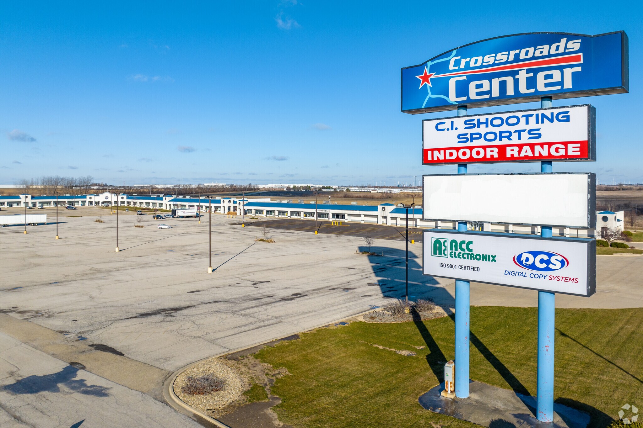 420-482 Wylie Dr, Normal, IL for Sale