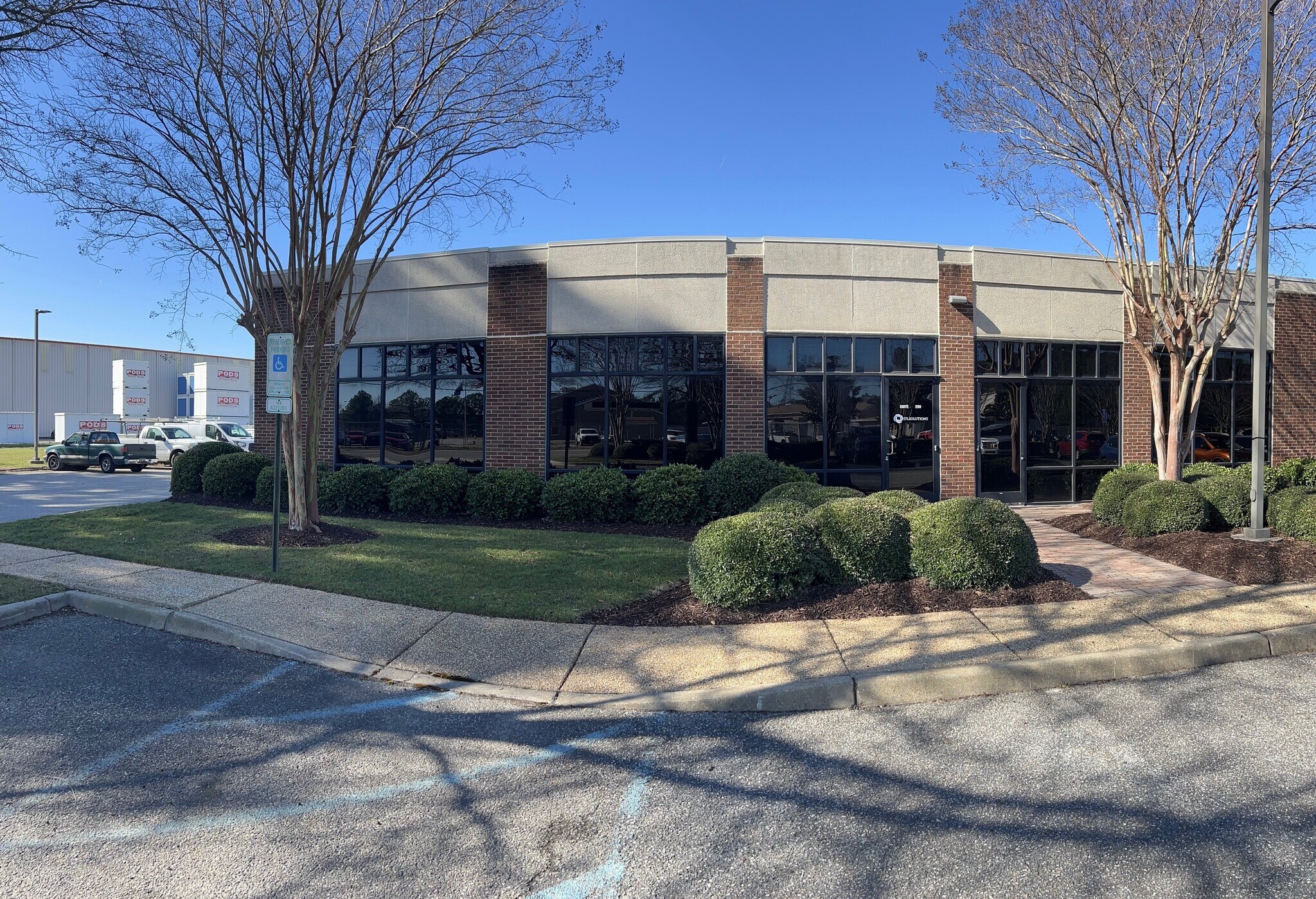 105 E St, Hampton, VA for Rent