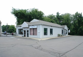 Clinton, CT Storefront Retail/Office - 246 E Main St