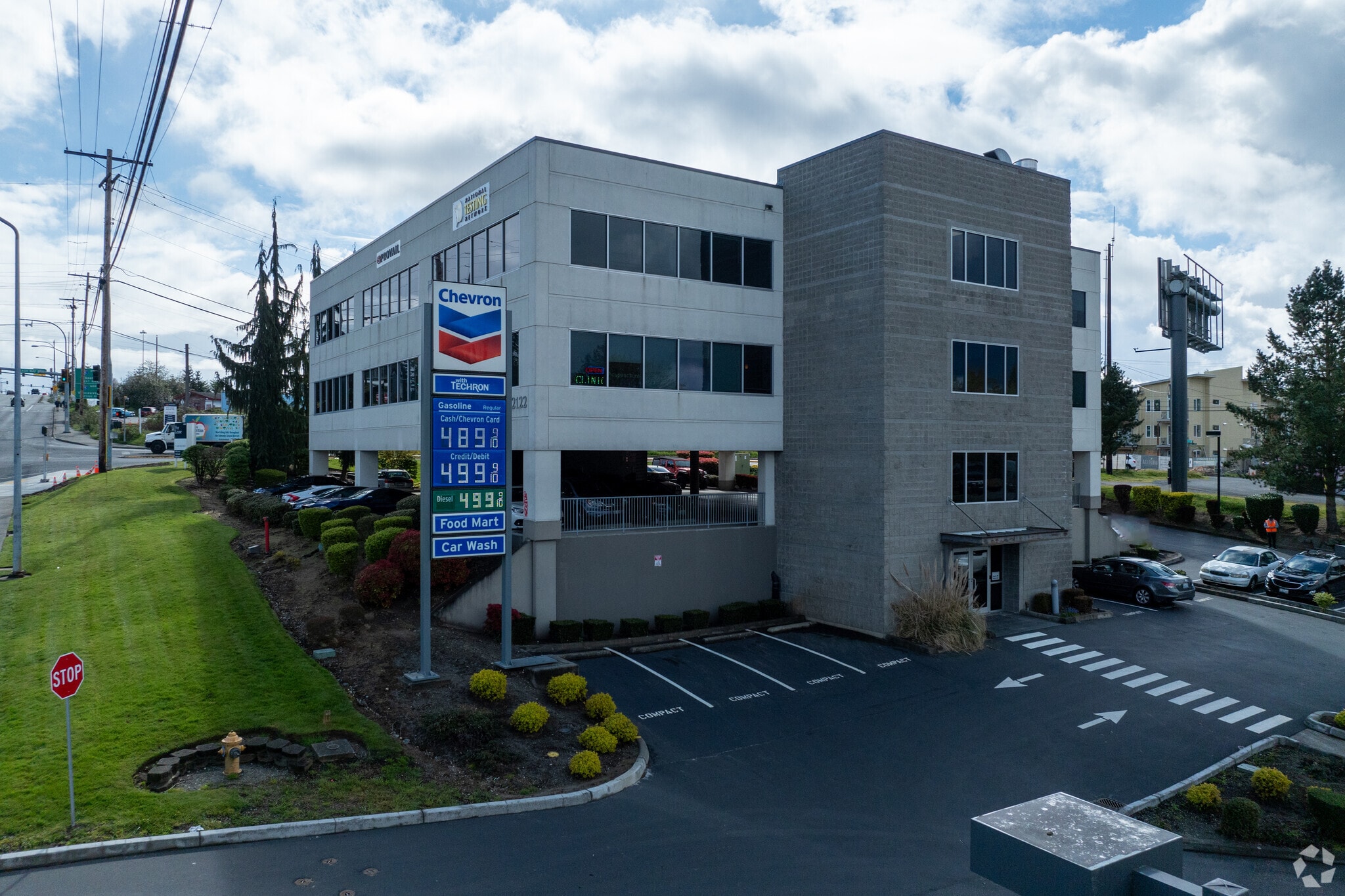 2122 164th St SW, Lynnwood, WA for Rent