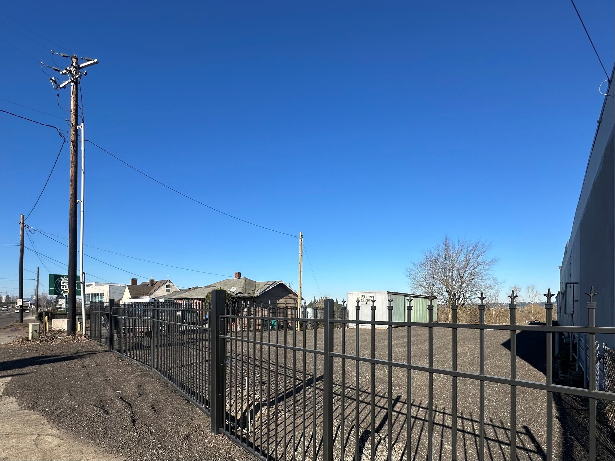 3931 Columbia Blvd, Portland, OR for Rent