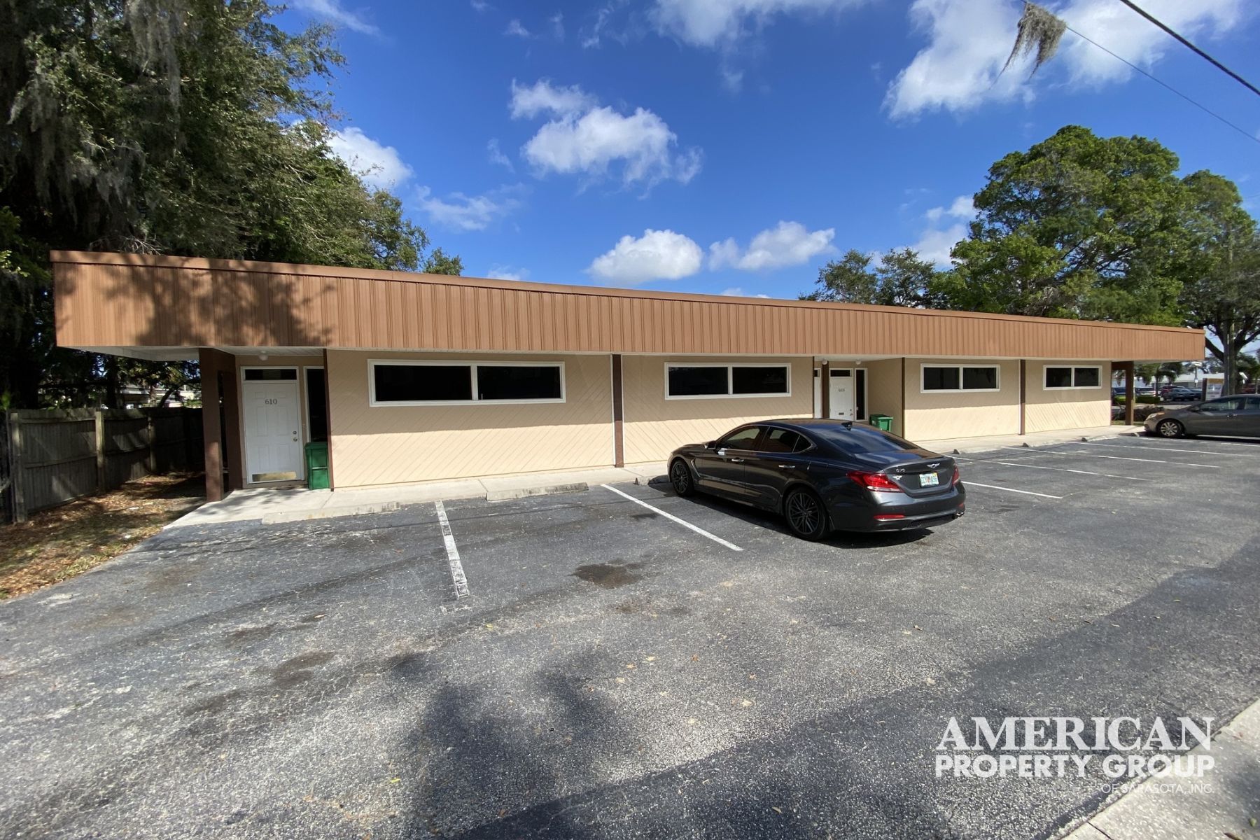 604 6th St W Palmetto, FL 34221 Office Property for Lease on