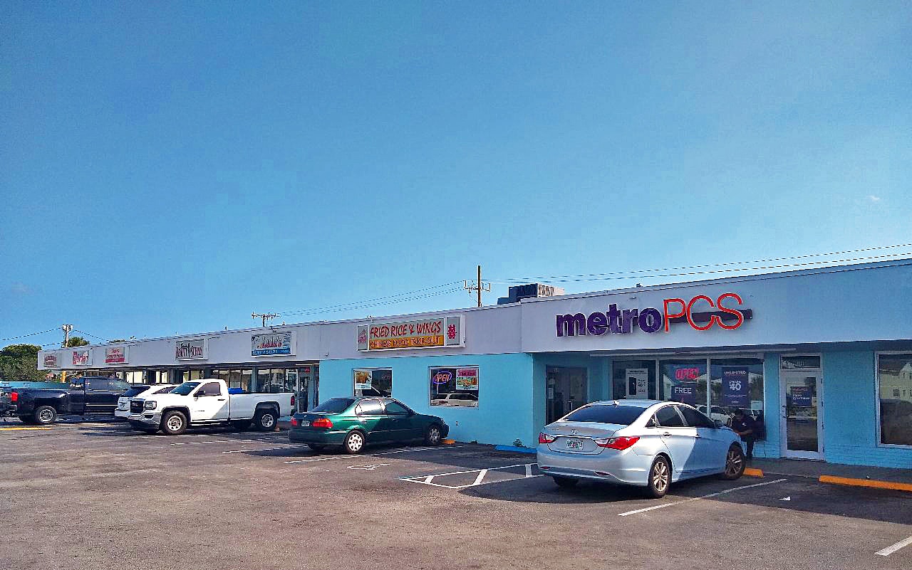 1521 W Blue Heron Blvd, West Palm Beach, FL for Rent