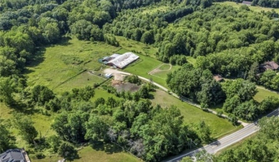 17500 East River Rd, Columbia Station, OH for Sale