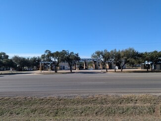 Dripping Springs, TX Commercial - 1511 US-290 Hwy