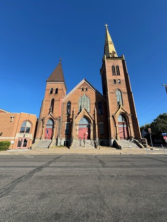 Minneapolis, MN Churches - 697 13th Ave NE