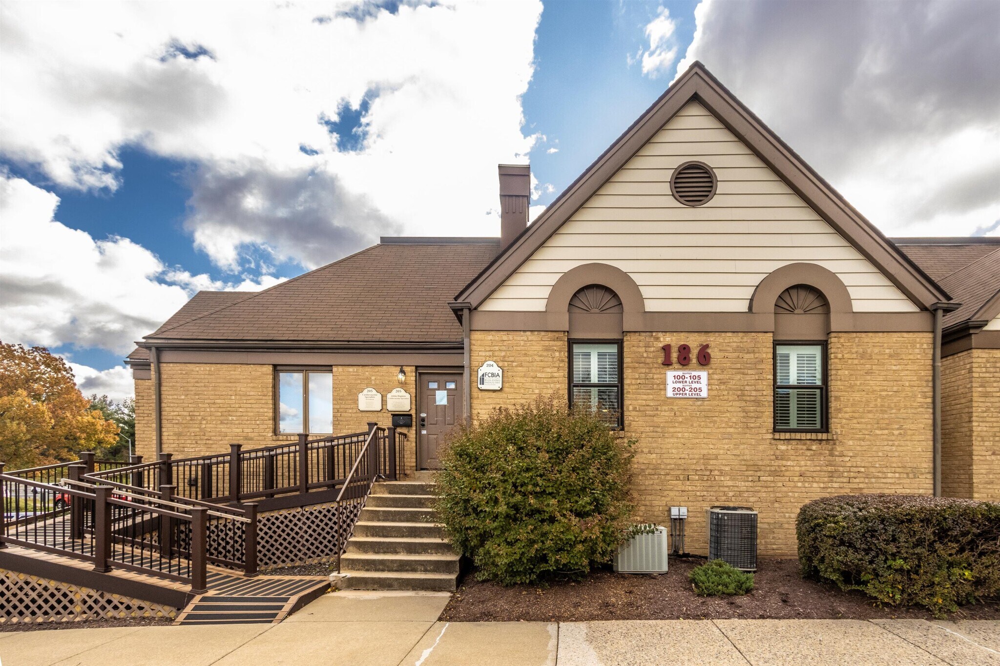 186 Thomas Johnson Dr Frederick, MD 21701 Office Property for Sale on