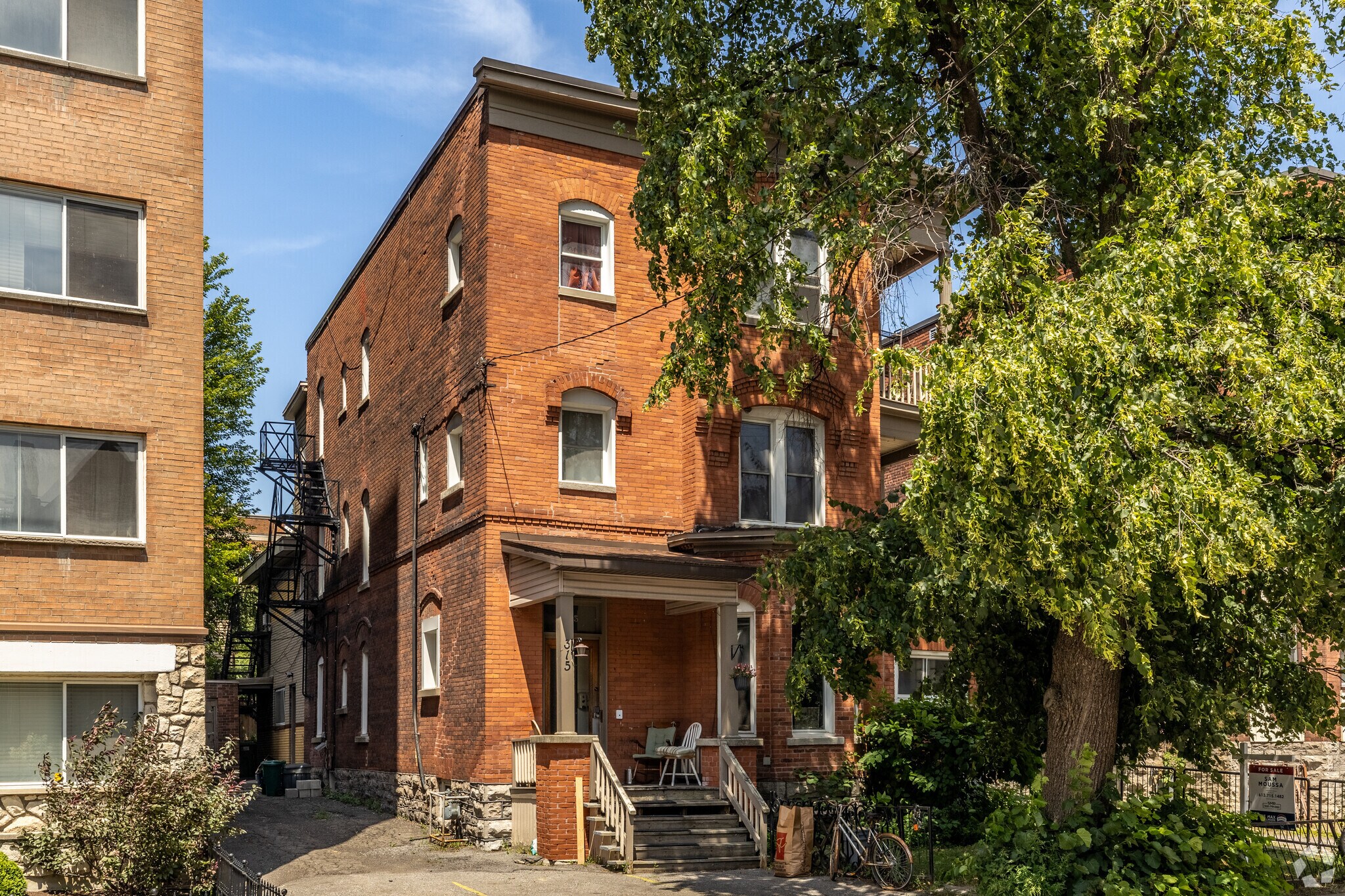 315 Waverley St W, Ottawa, ON for Sale