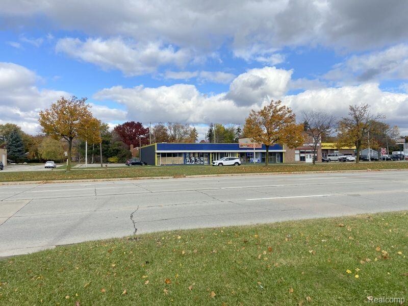 32232 Michigan Ave, Wayne, MI for Rent