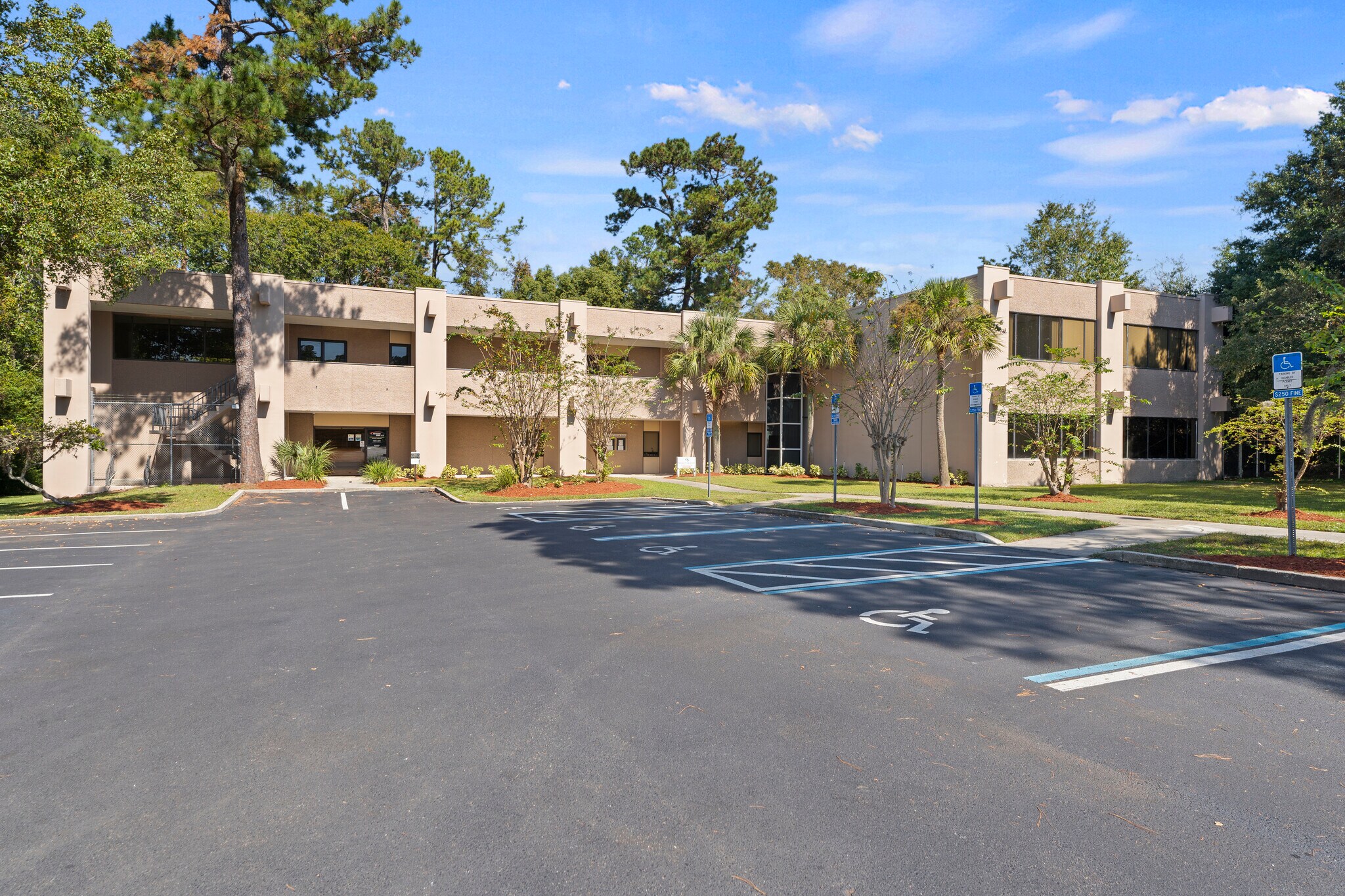 4401 Emerson St, Jacksonville, FL for Sale