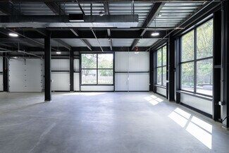 Ridgefield, CT Industrial - 239-241 Ethan Allen Hwy
