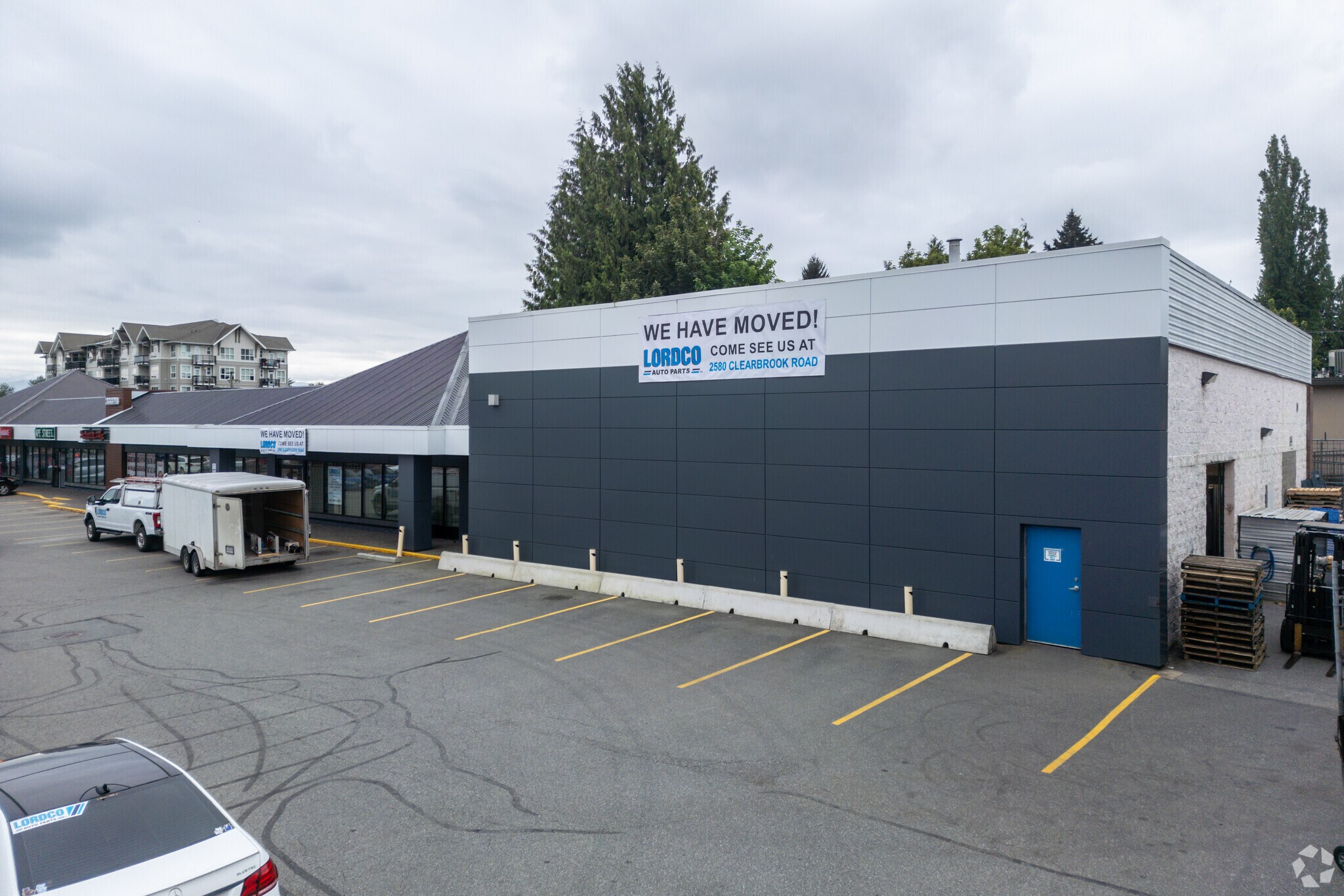 33324 S Fraser Way, Abbotsford, BC for Rent