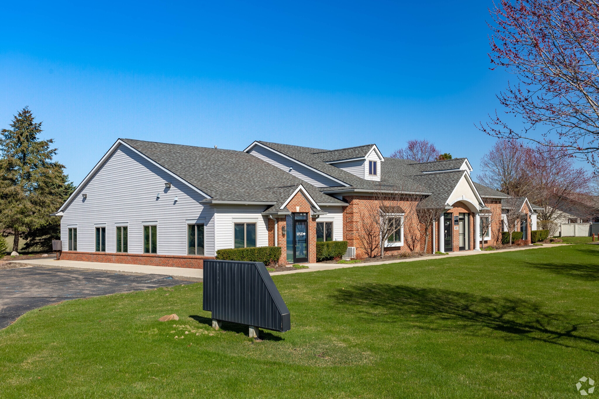 7457 M E Cad Blvd, Village of Clarkston, MI for Rent