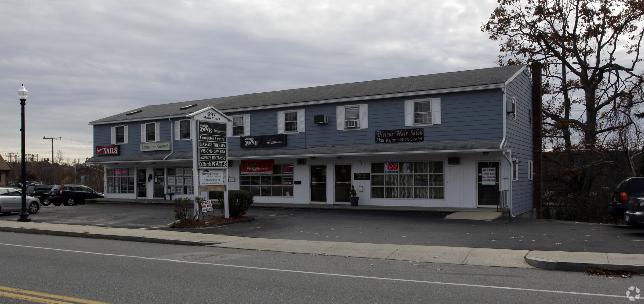 697 Main St, Holden, MA for Rent