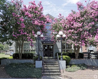 Charlotte, NC Office - 217 & 221 W 11th St Charlotte, NC Office - 217 & 221 W 11th St