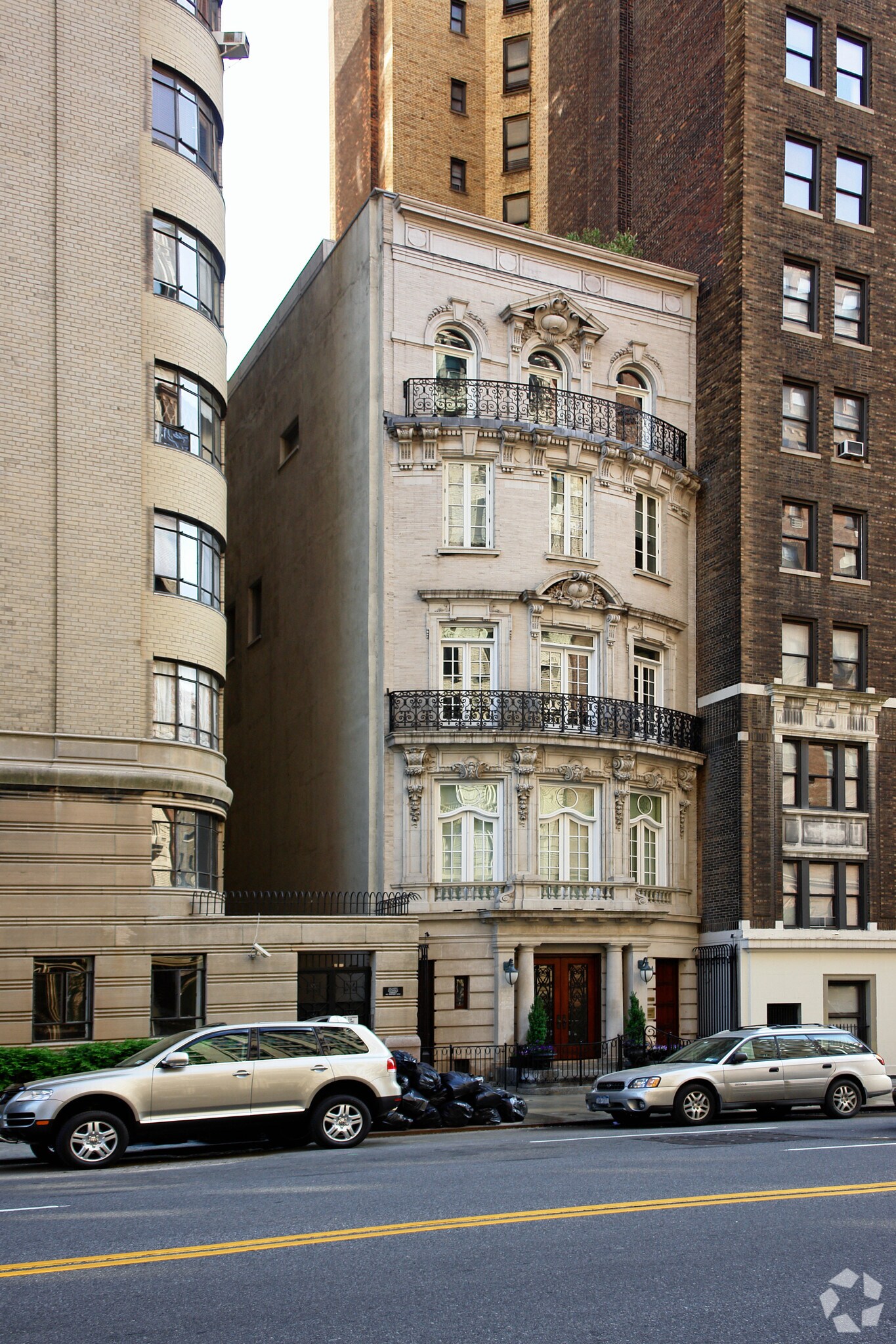 349 W 86th St, New York, NY for Sale