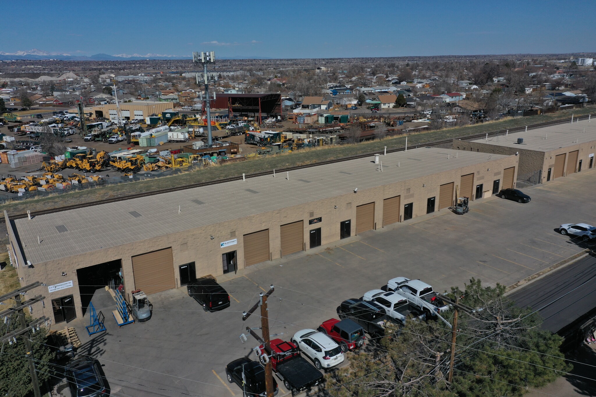 6025 E 76th Ave, Commerce City, CO for Rent