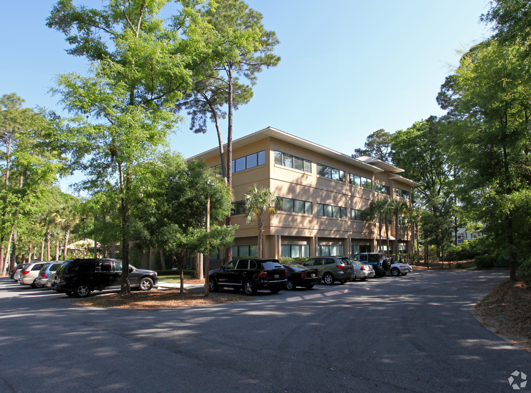 23 N Main St, Hilton Head Island, SC for Rent