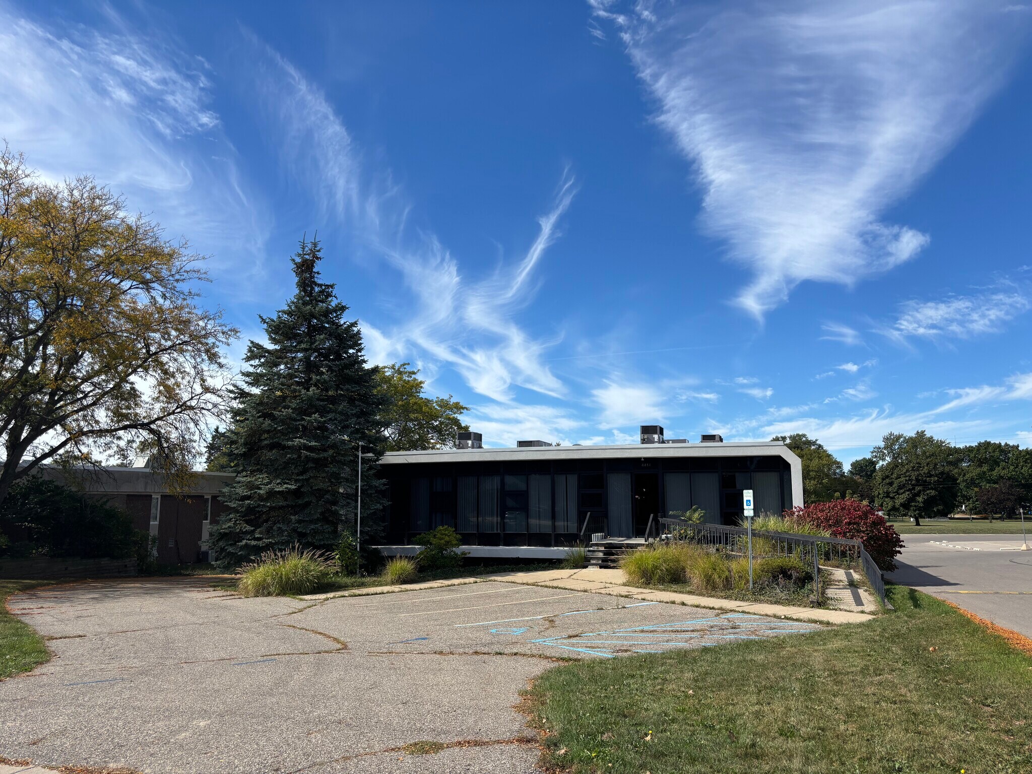 4414 S Pennsylvania Ave, Lansing, MI for Sale