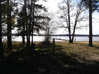 2500 Barrett's Lndg Rd  