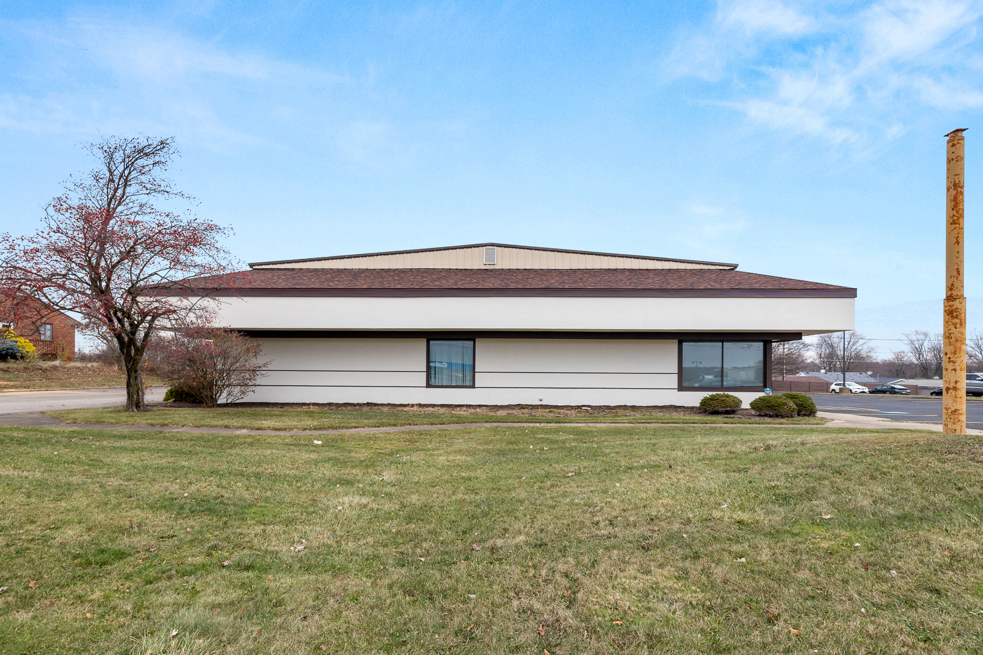 2050 W Fourth St, Mansfield, OH for Sale