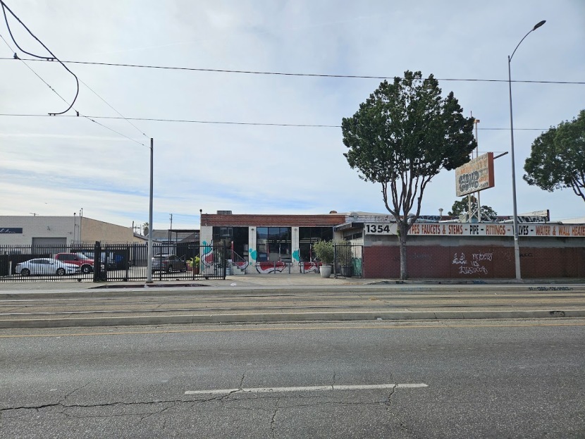 1354 E Washington Blvd, Los Angeles, CA for Sale