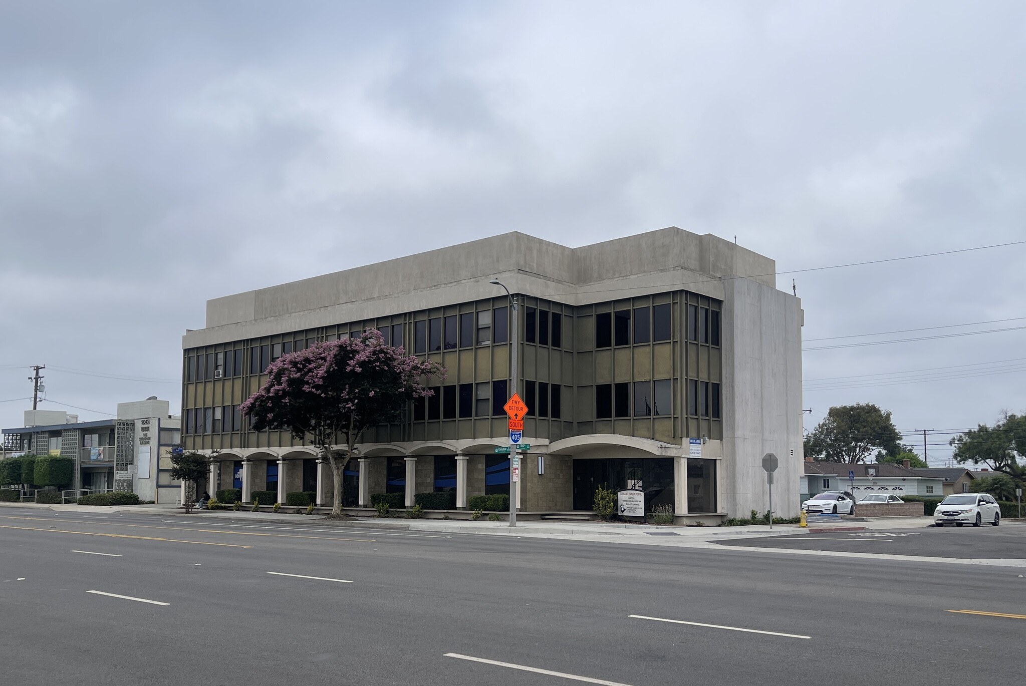 18039 Crenshaw Blvd, Torrance, CA for Rent