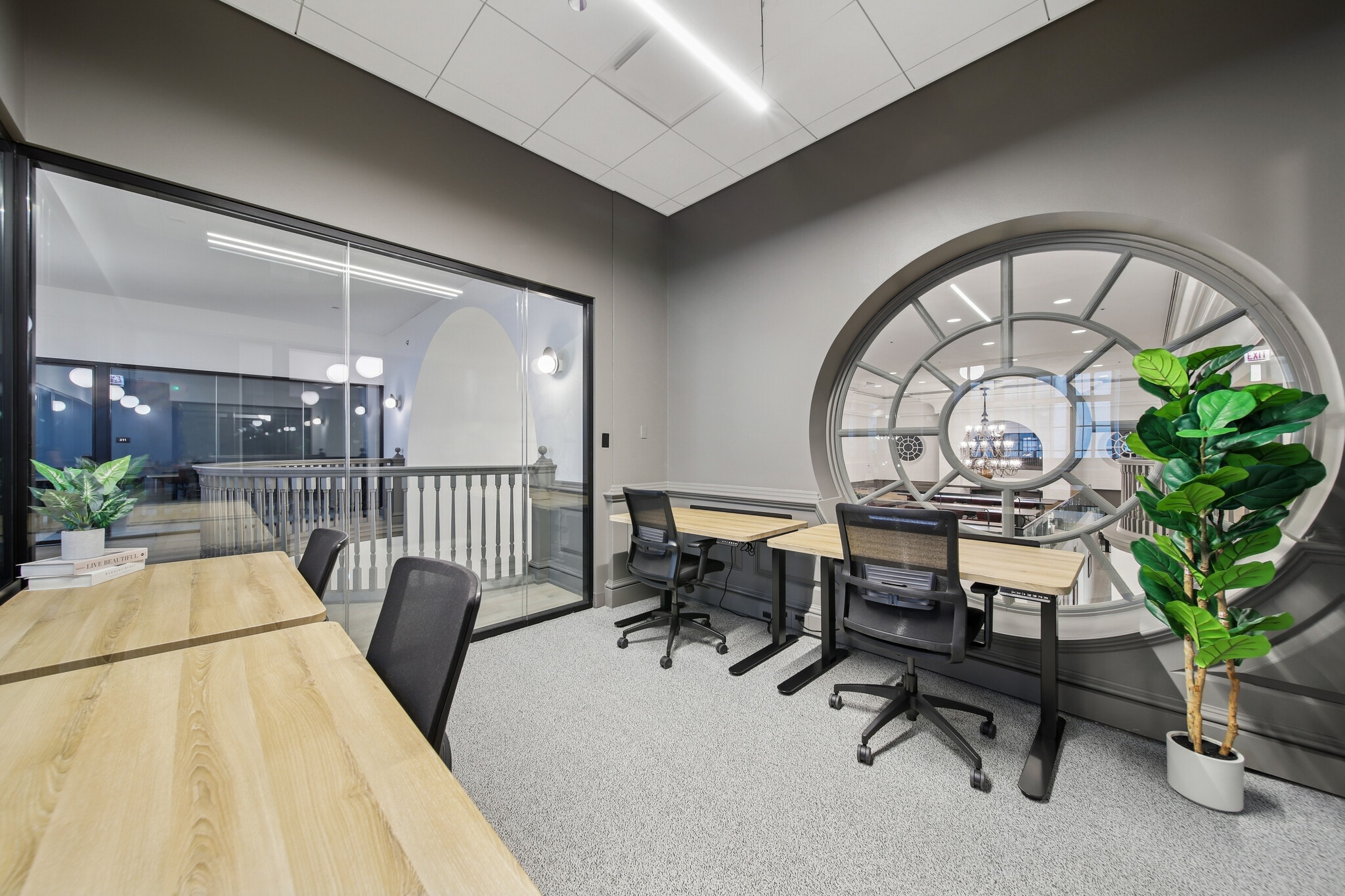 33 N LaSalle St, Chicago, IL for Rent