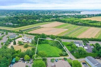 Water Mill, NY Commercial - 1004 Montauk Hwy
